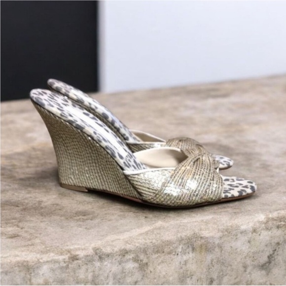 Olivia Rose Tal Open Toe Sequin Wedge in Gold Size 6 - Picture 1 of 11